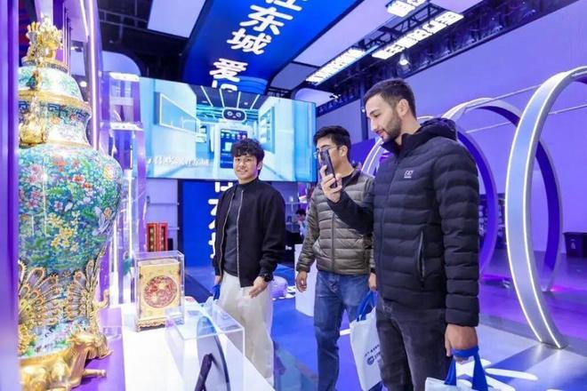 雷鸟创新本月23日发布新品;江西签约14个VR项目总金额387亿元(图11)