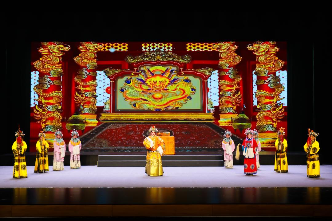 新春走基层丨万马奔腾雅俗同喜乐(图6)