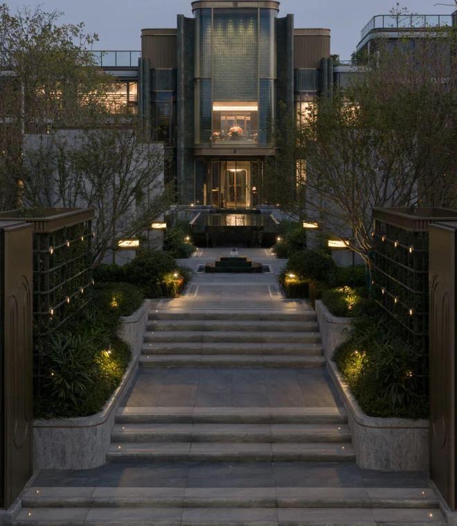 热搜@国贸萃屿原墅售楼处发布：萃屿原墅打造未来品质生活(图2)